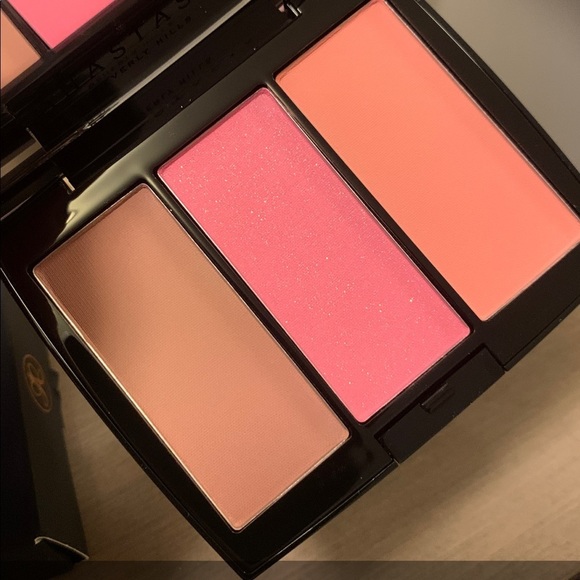 💕x4HP💕Anastasia Pool Party Blush trio - Picture 3 of 5